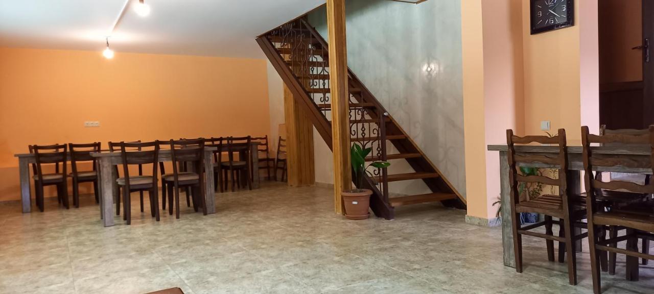 Lisaneli Otel Mestia Dış mekan fotoğraf