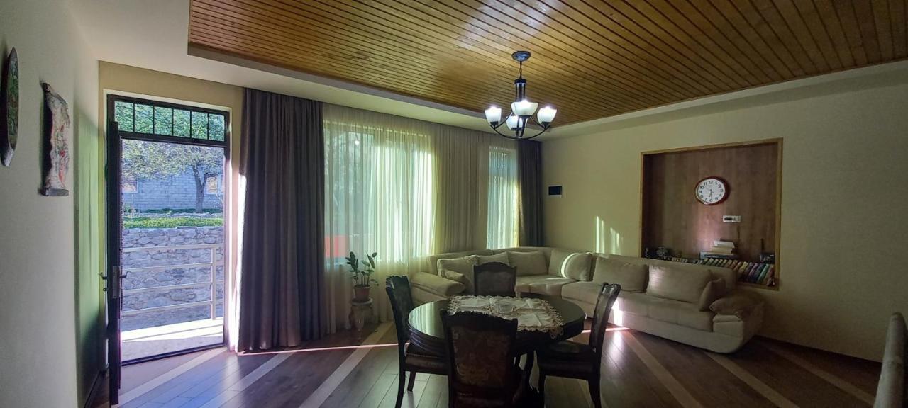 Lisaneli Otel Mestia Dış mekan fotoğraf
