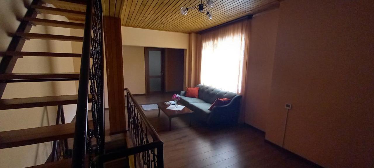 Lisaneli Otel Mestia Dış mekan fotoğraf