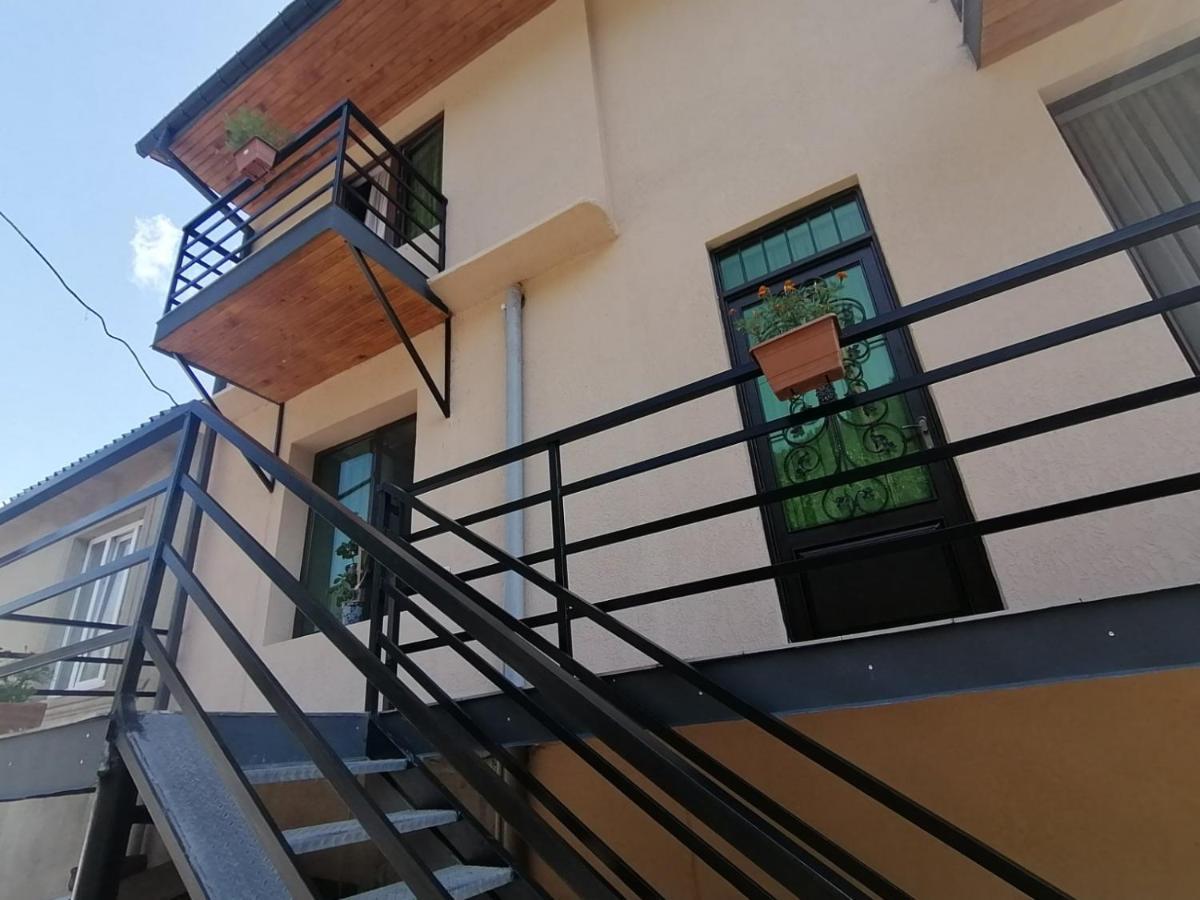 Lisaneli Otel Mestia Dış mekan fotoğraf