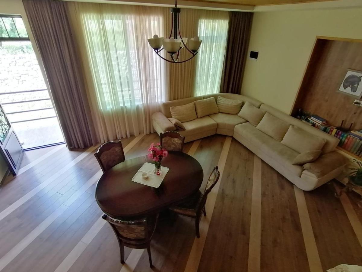 Lisaneli Otel Mestia Dış mekan fotoğraf