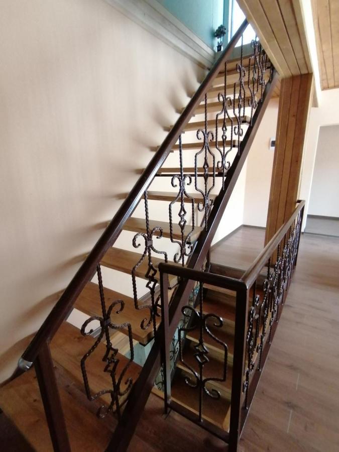 Lisaneli Otel Mestia Dış mekan fotoğraf