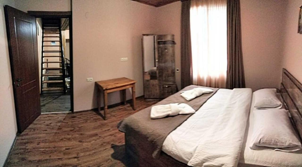 Lisaneli Otel Mestia Dış mekan fotoğraf