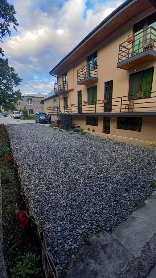 Lisaneli Otel Mestia Dış mekan fotoğraf